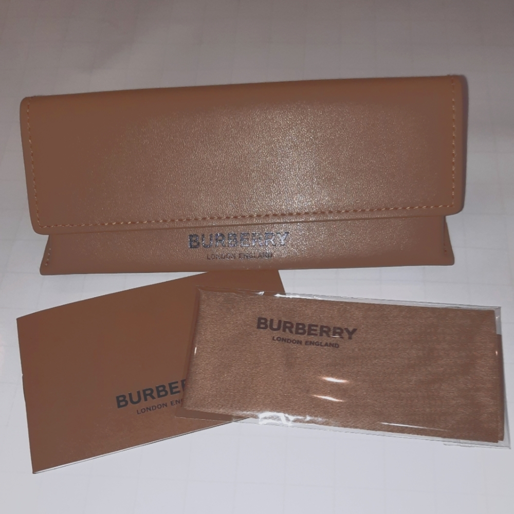 *** LIMITED-TIME get 24-30% OFF ***  Burberry hard case for sunglasses